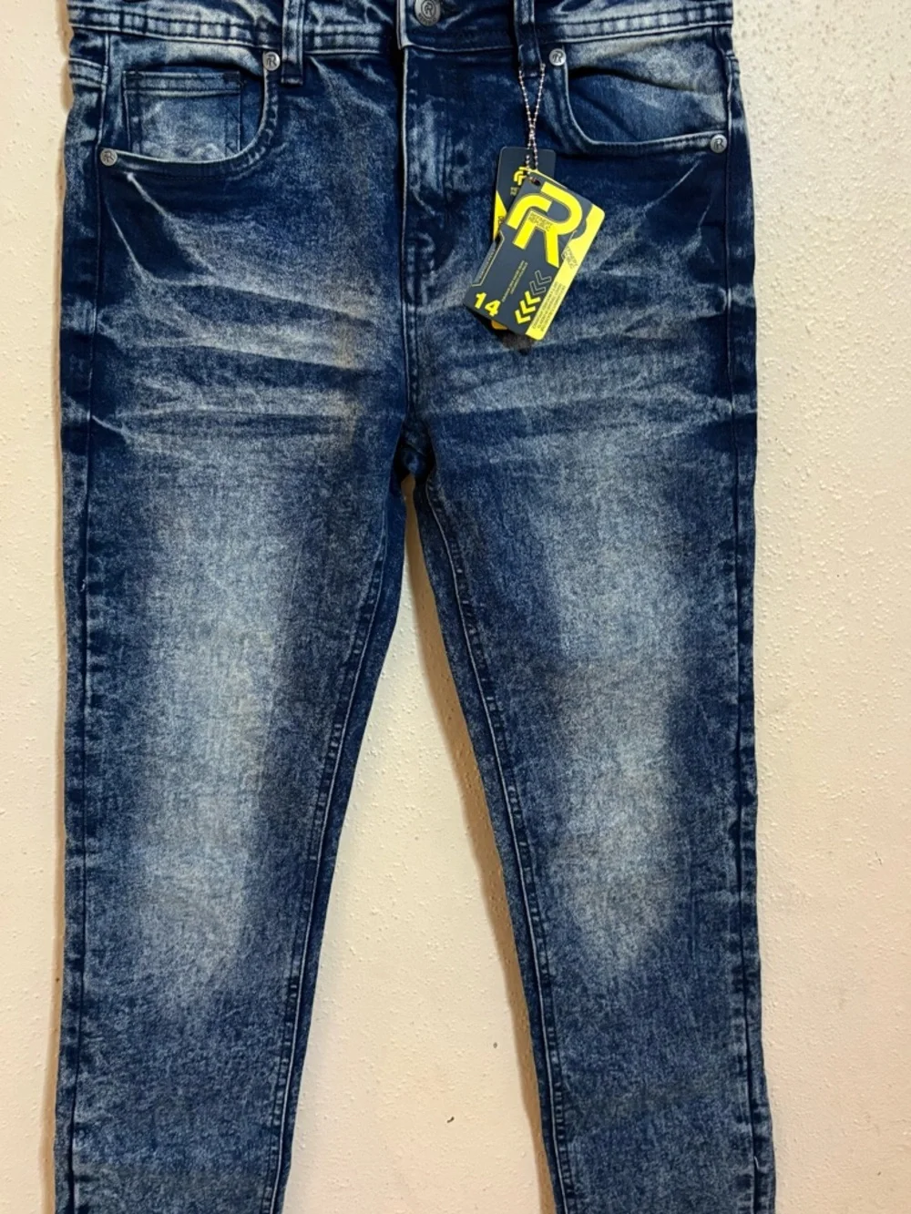 Boys  Washed Blue Jeans - Classic Slim Fit